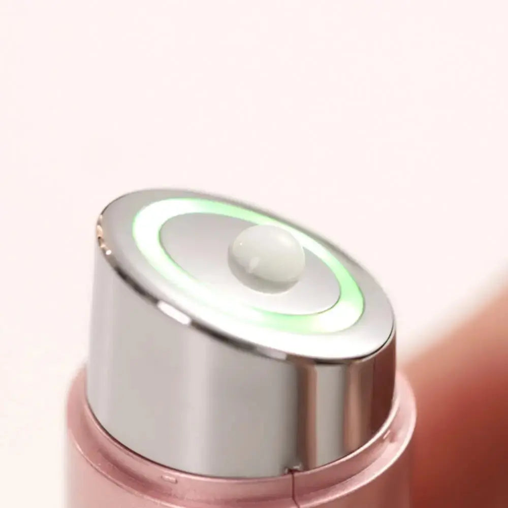 INCELLA Serum Stick electroporation head designed to support facial serum absorption